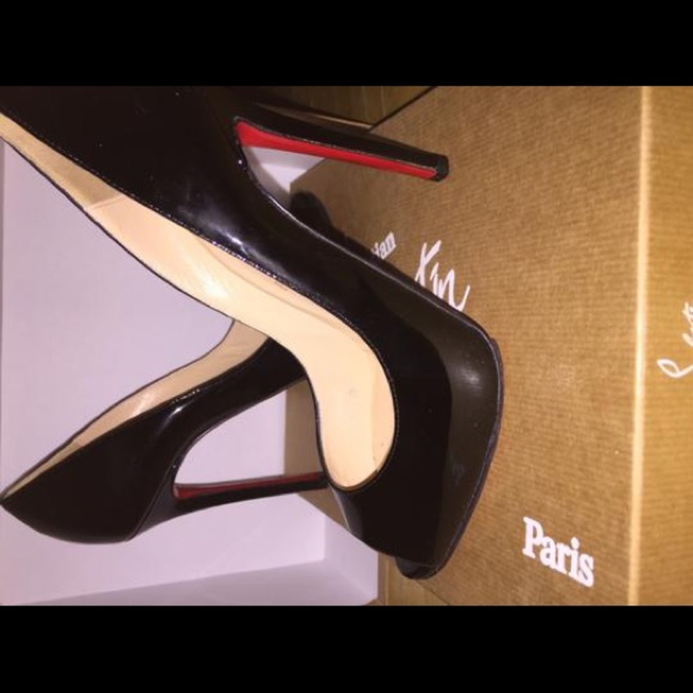 Christian Louboutin-Black Flo 120 Patent Bk01